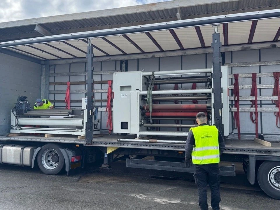 Industrial cargo transport coordination